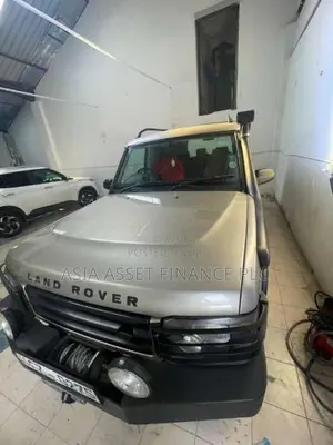 Land-Rover Discovery 5 2002 SUV (Used)