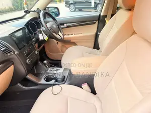 Kia Sorento 2011 SUV (Used)