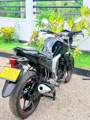 Yamaha FZ 2018 Motorbike (Used)