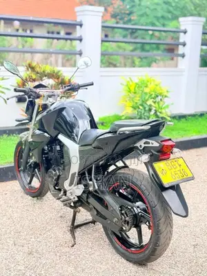 Yamaha FZ 2018 Motorbike (Used)