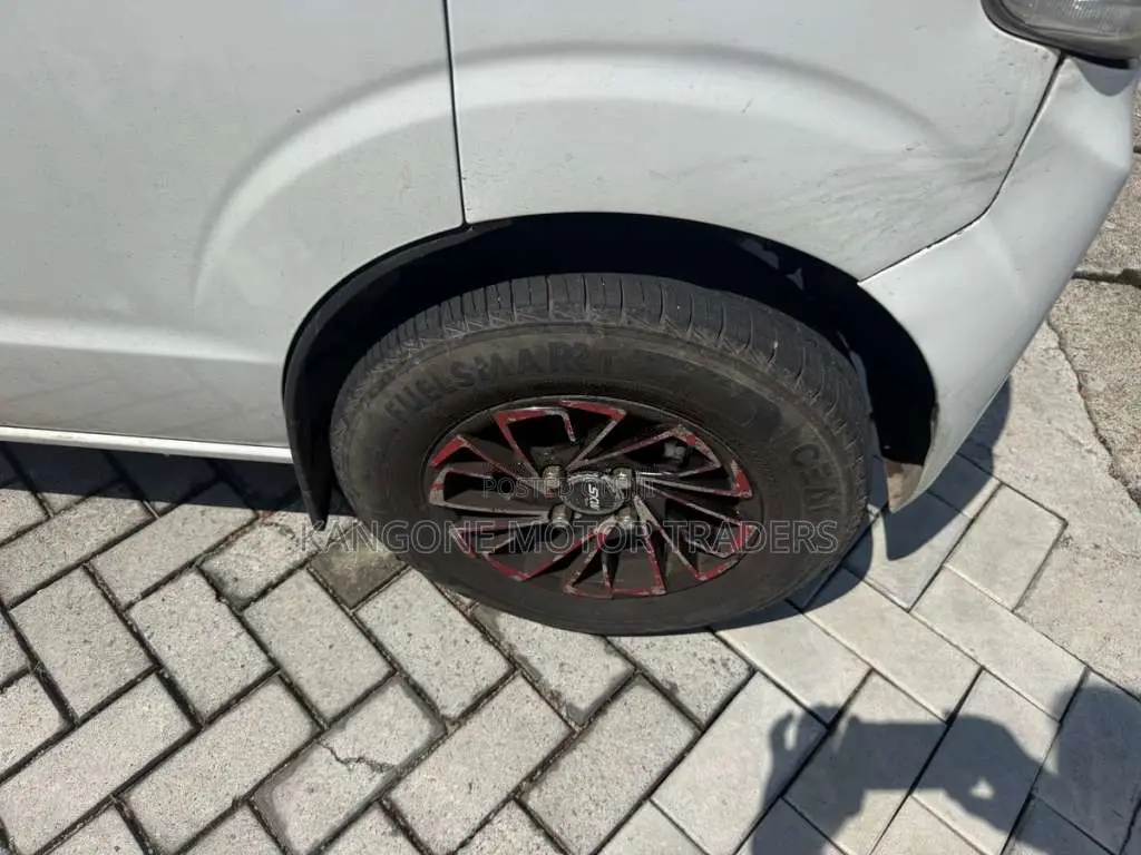 Suzuki Every 2017 Van (Used)