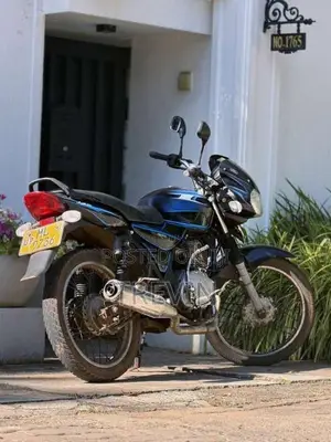 Bajaj Discover 2005 Motorbike (Used)
