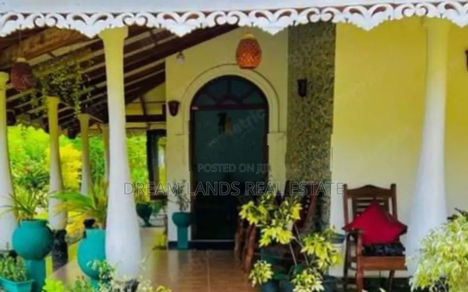 3BED HOUSE FOR SALE IN NEGOMBO (SP331)