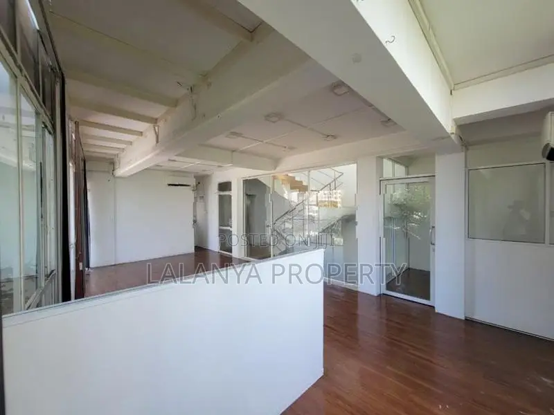 4000 Sqft Office Space for Rent with A/C– Bordering Colombo 07 CVVV-A3