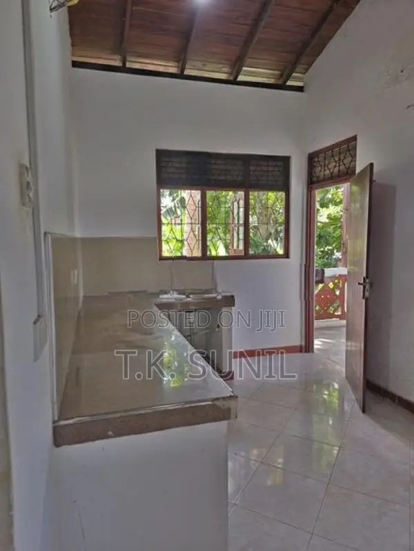 Complete House For Rent In Matara
