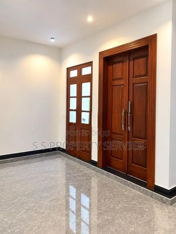 Luxury Architect-Designed House For Sale In Kadawatha (Ssph-449)
