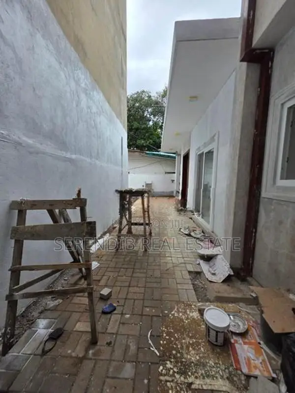 Two Storied House for Rent in Dehiwala