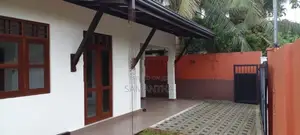 Homagama - Brand new luxury house for sale .