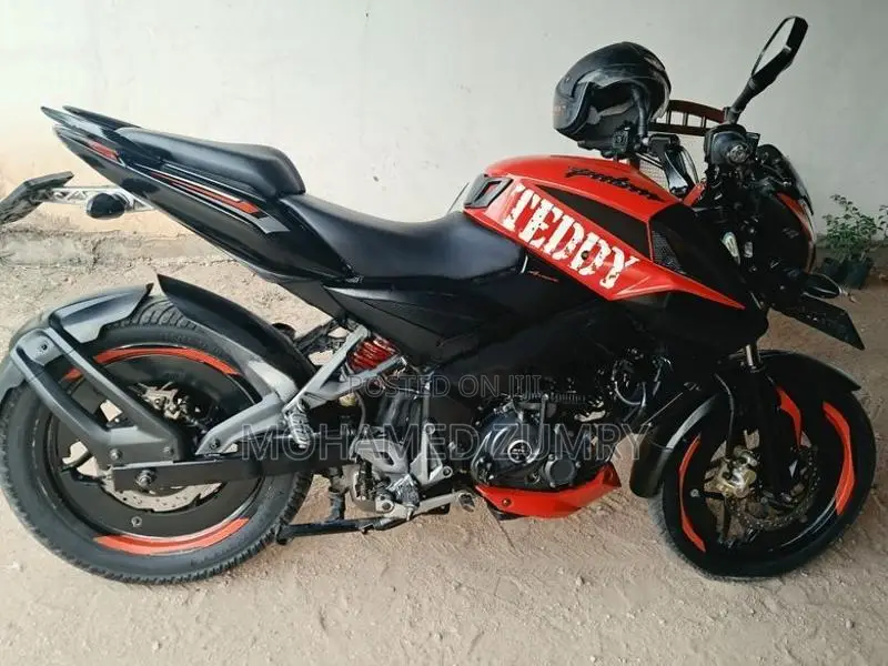 Bajaj Pulsar NS160 2018