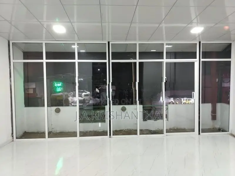 Building For Rent - Attidiya Near Sampath Bank in Dehiwala