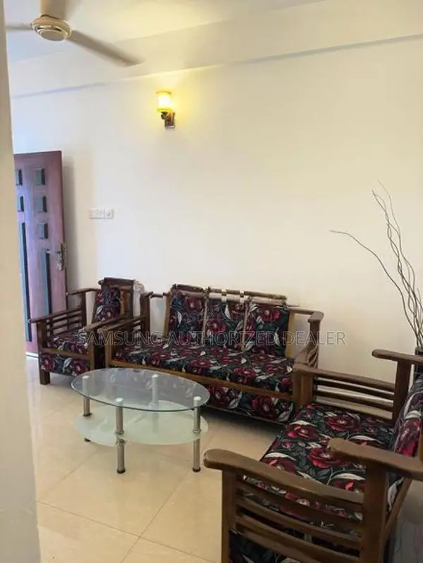 Rathmalana Main Road Furnished Apartment For Rent In Mount Lavinia