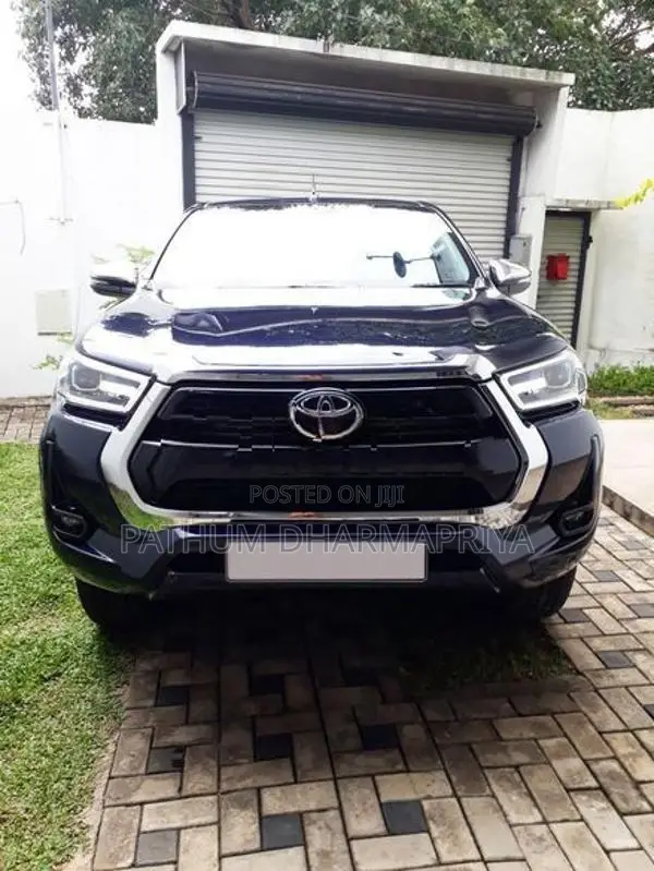 Toyota Hilux 2.8L 4WD Double Cab 2025
