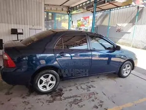 Toyota Corolla 121-Lxi Dicky Light 2005