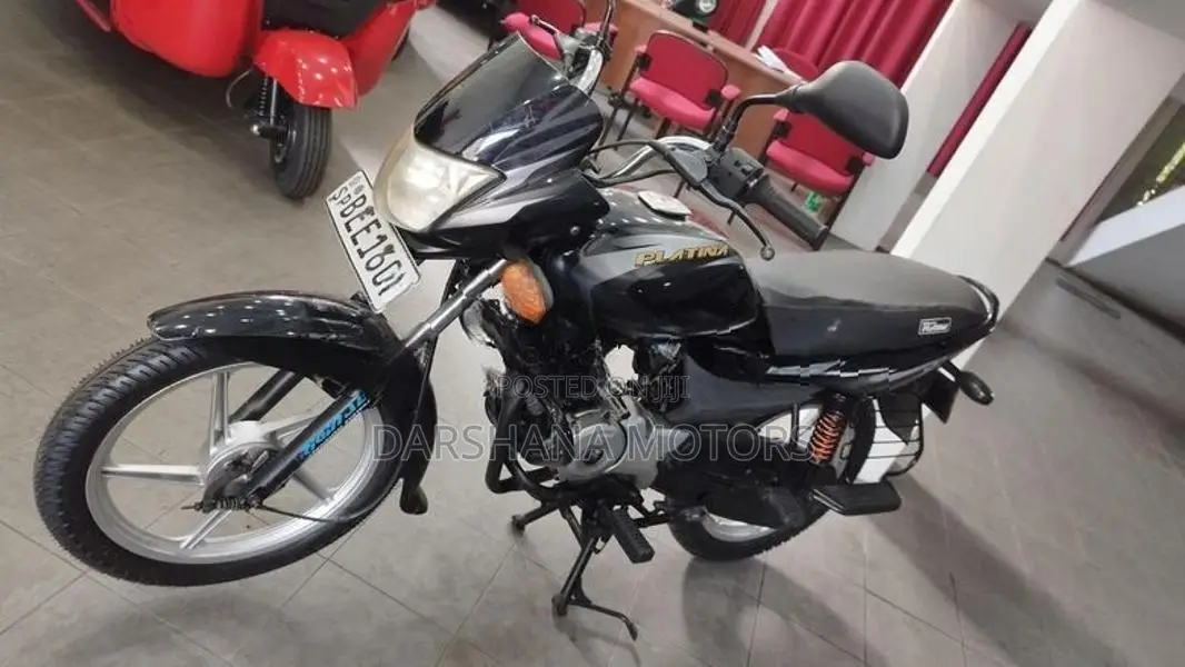Bajaj Platina 100 2016