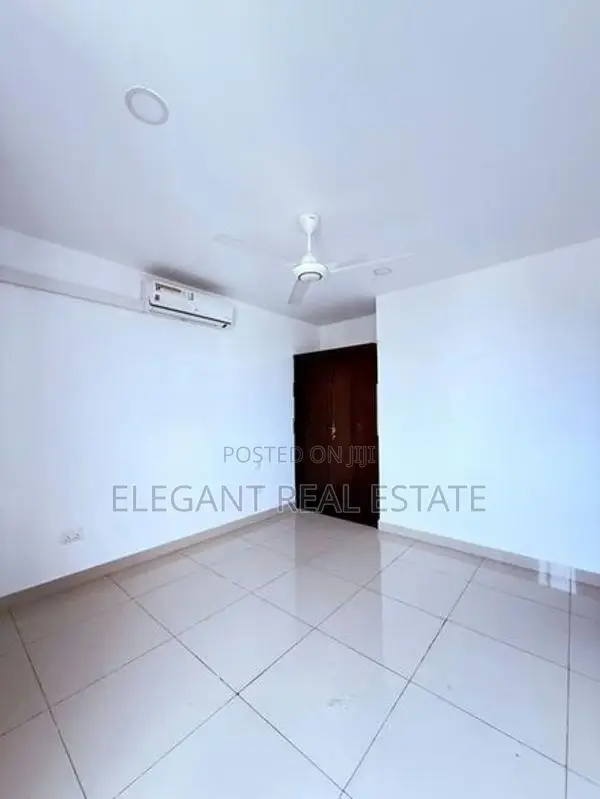 03 Bedroom Apartment For Rent In Rajagiriya (A6173)