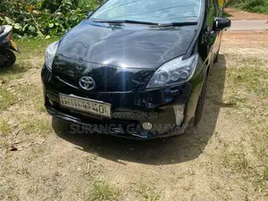 Toyota Prius 2012