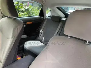 Toyota Prius 2012
