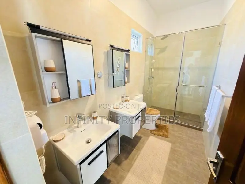 Brand new Super Luxury House For Sale in Pelawatha Battramulla