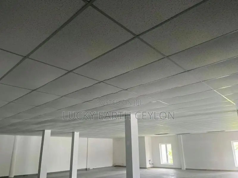 Thalawatugoda, 1ST Floor Unfurnished Commercial property, Rent (MG1341