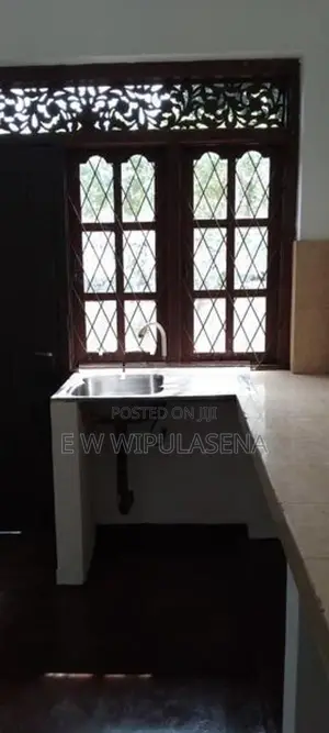 2 STORIES HOURS for SALE in PANNIPITIYA weeramawatha