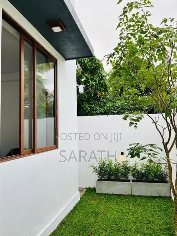 Architecture Designed Brand New House In Malabe