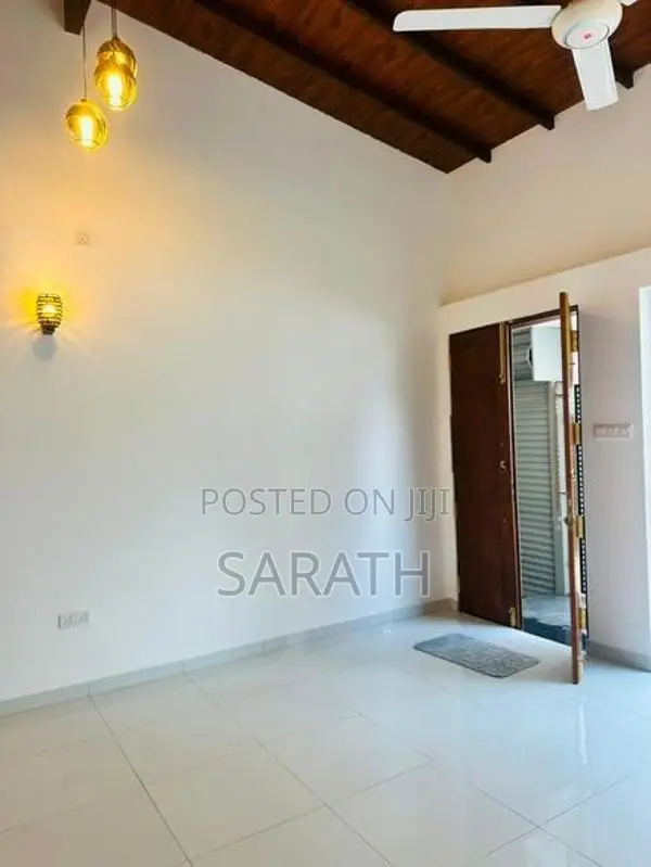 Beautiful Brand New House Sale Athurugiriya
