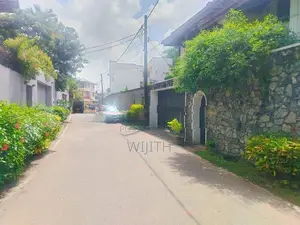 Supar Land for sale in palwatha Rathnayaka Mawatha