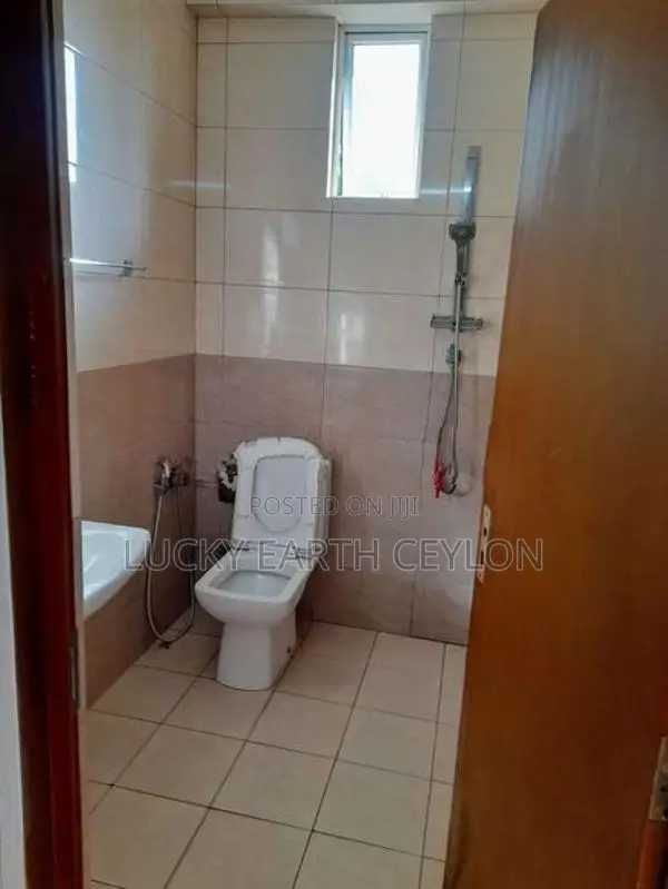 Colombo 6, 1ST Floor, Furnished/Unfur, A/C Apartment For Rent (MG1370)