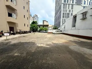 (SP02) Prime 18 P Bare land for sale in Colombo 07