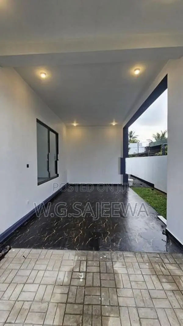 Brand new 2story house for sale in Katuwapitiya, Negombo