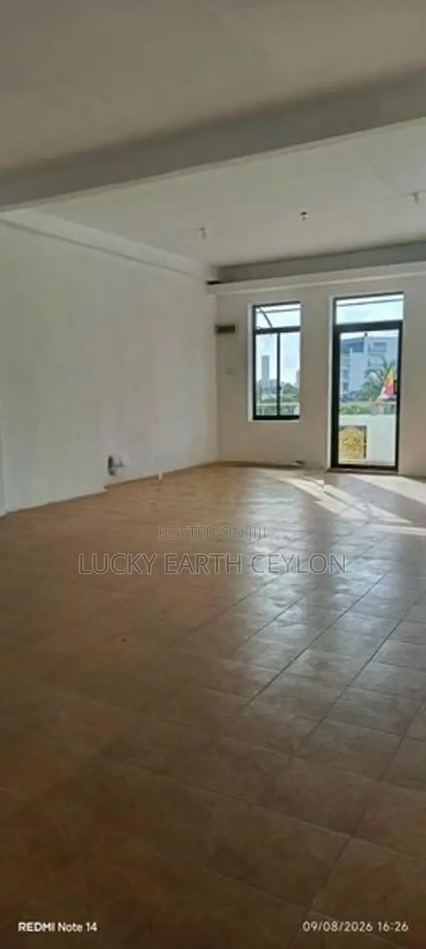 Nugegoda, Unfurnished 4 story Commercial property For Rent (MG1203)