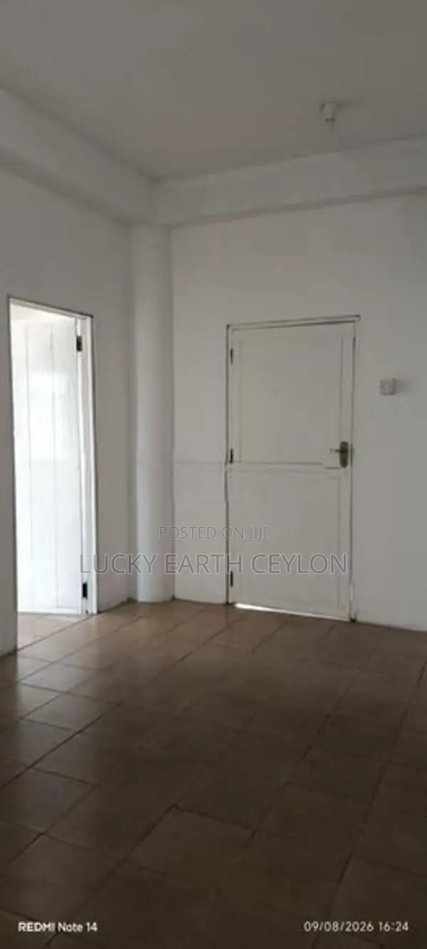 Nugegoda, Unfurnished 4 story Commercial property For Rent (MG1203)