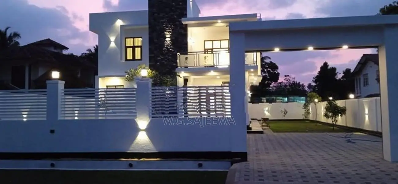 Brand new luxury house for sale in thibirigaskatuwa, Negombo