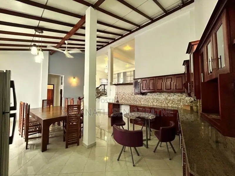 Luxuriously Built House With Furniture - Battaramulla Koswatta Pipe Rd
