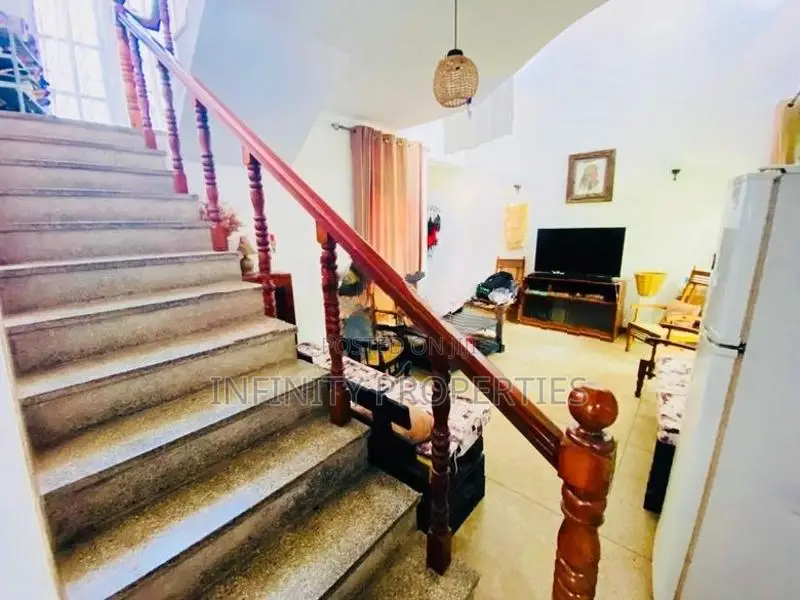 (AF097) 02 Story House With 10.9 P Sale At epitamulla road Pitakotte