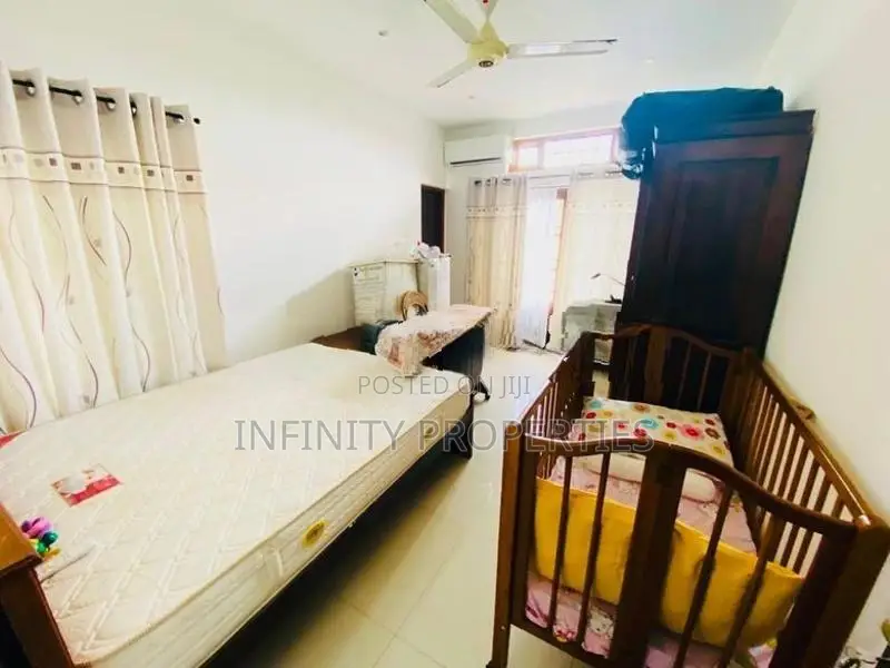 (AF097) 02 Story House With 10.9 P Sale At epitamulla road Pitakotte