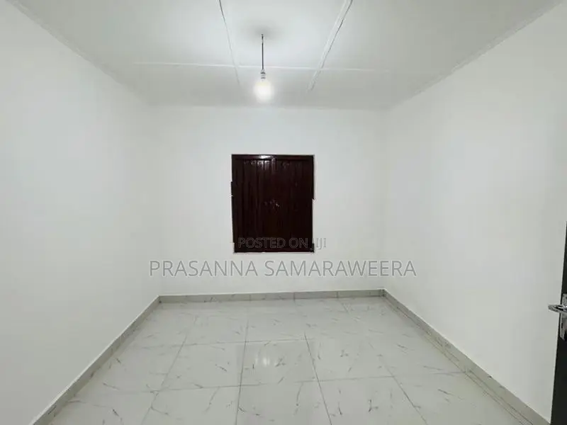 Old renovated house in piliyandala bokundara