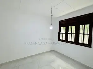 Old renovated house in piliyandala bokundara