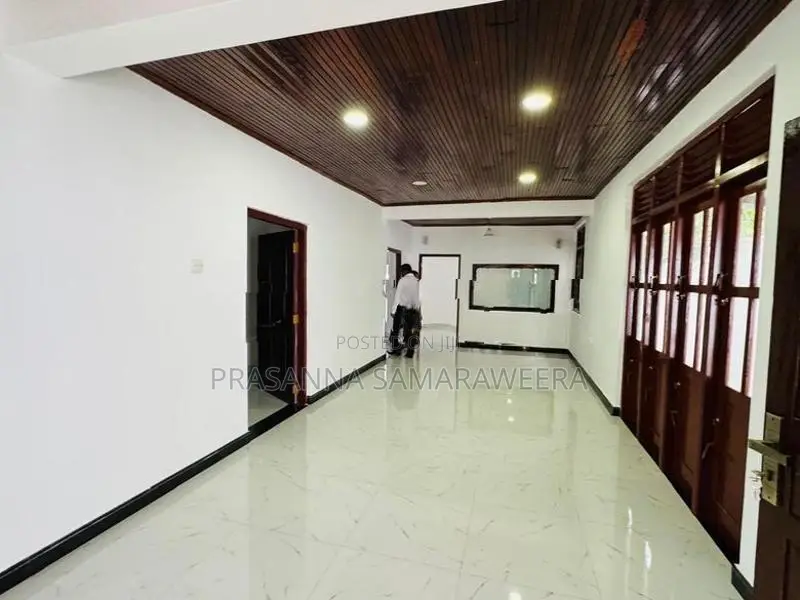 Old renovated house in piliyandala bokundara
