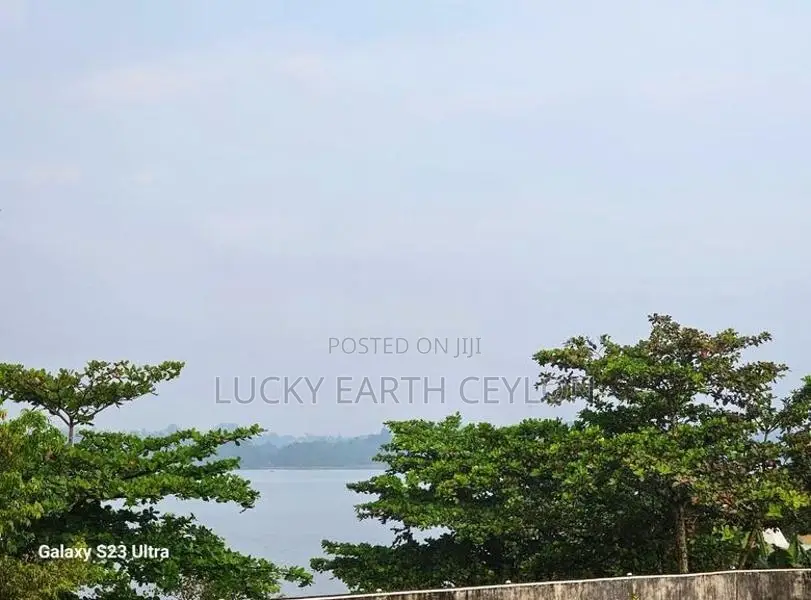 Piliyandala, Semi Furnished, 3 story, House For Rent (NZM1139)