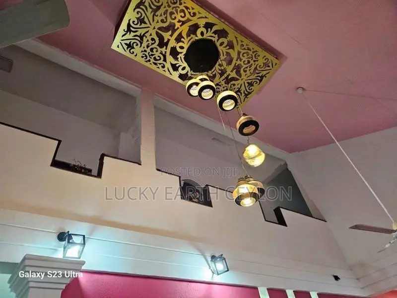 Piliyandala, Semi Furnished, 3 story, House For Rent (NZM1139)