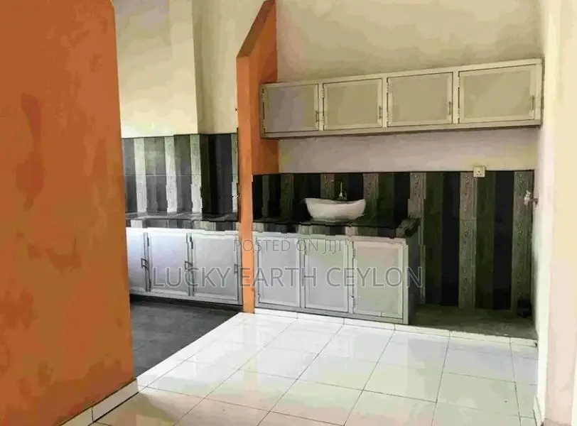 Dehiwala, Nadimala, Unfurnished, 2 Story House For Rent (MG1374)