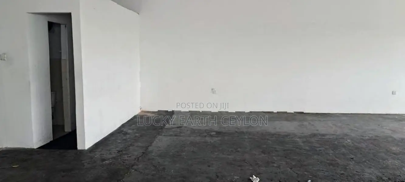 Nugegoda, 4TH Floor, Unfurnished Commercial property For Rent (MG1373)