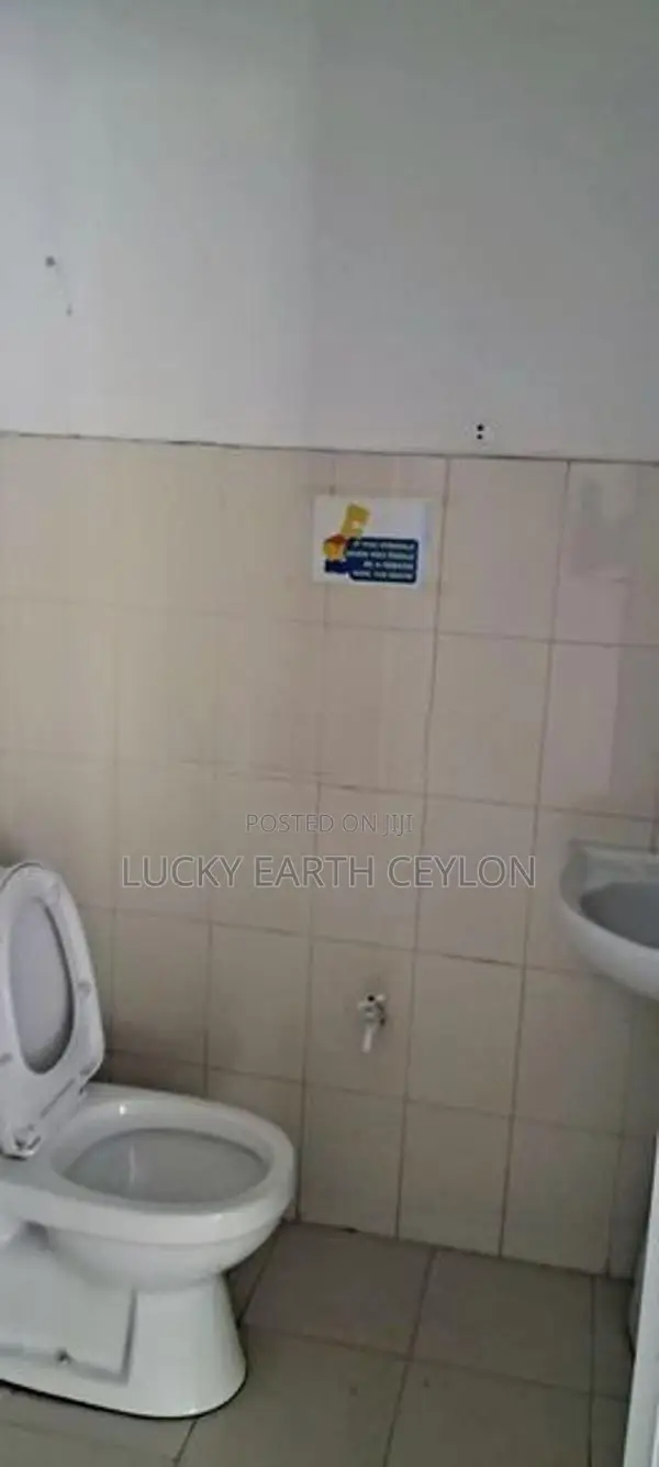 Nugegoda, 4TH Floor, Unfurnished Commercial property For Rent (MG1373)