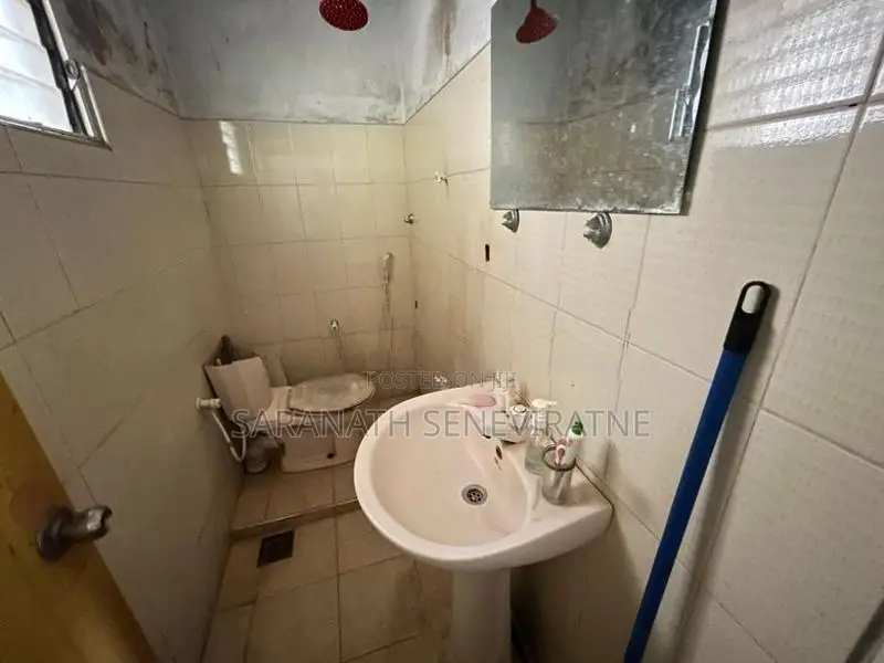 2 Storied House at Averihena Rd, Kirulapona, Colombo - 5 LAND VALUE