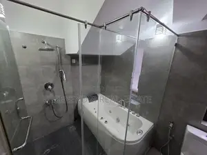 Two Storied Luxury House Sale in Nawala Koswatta