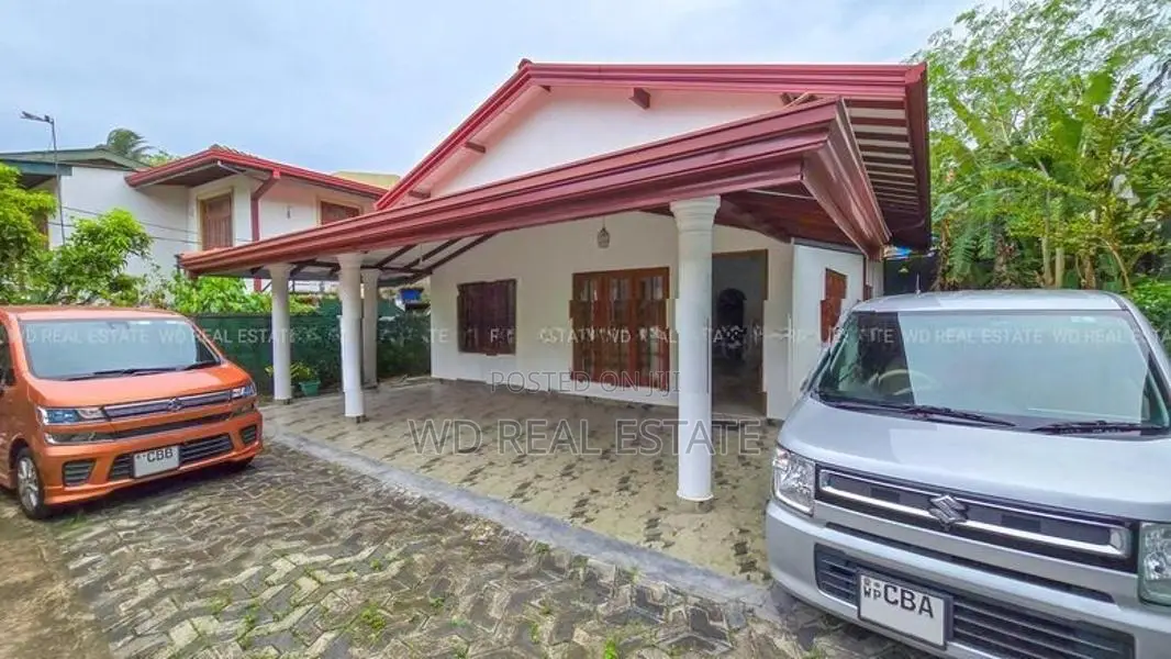 Battaramulla 11 Perch Single Storey Spacious House For Sale