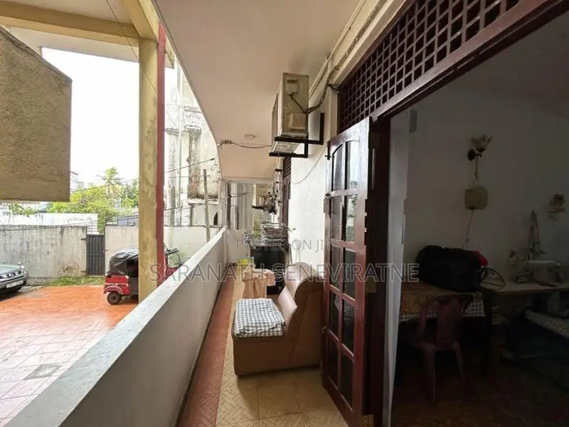 3 Storied House - Separate Units Pamunuwa Maharagama