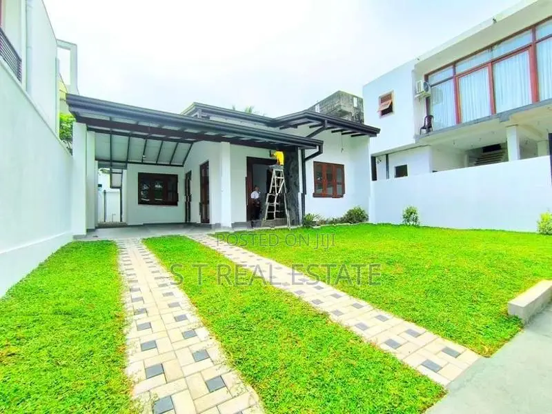 Brand New Single Story House For Sale In Athurugiriya