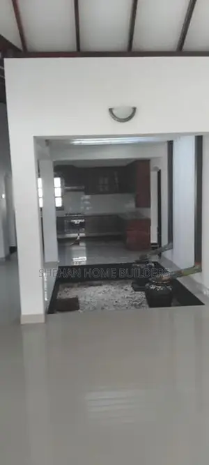 Single storey House For sale in Negmbo Road katuapitya